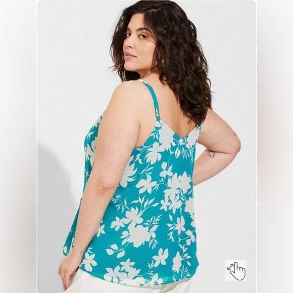 Torrid Sophie Chiffon Swing Cami Turquoise Flower Top size 4 - Picture 2 of 7